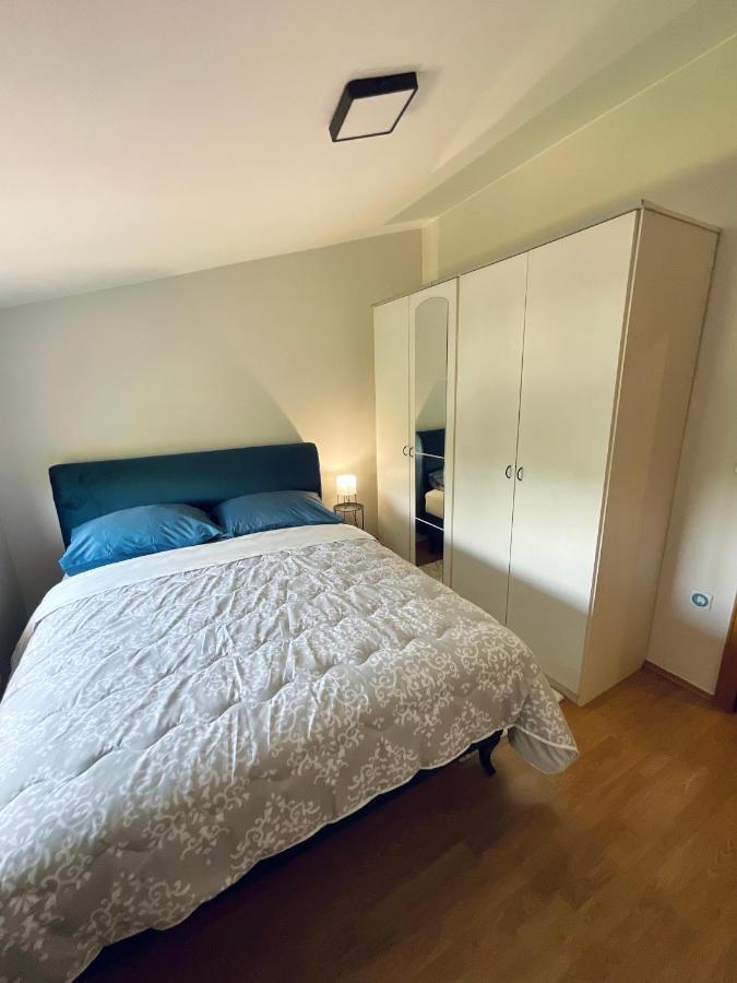 Apartment Camellia Liyubuşka Dış mekan fotoğraf